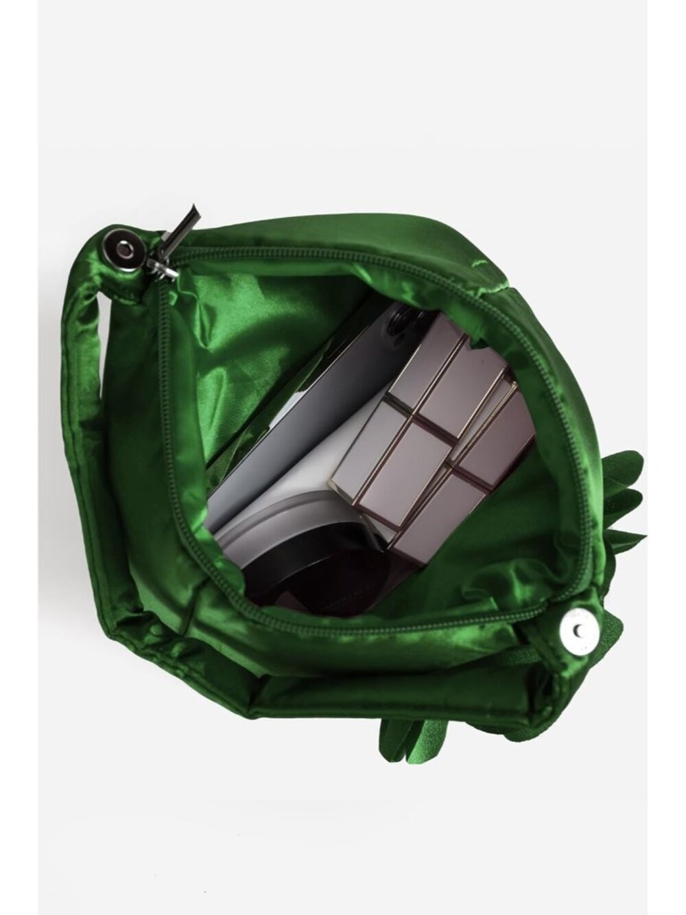 〽️ Women’s Green Satin Flower Triangle Clutch Wristlet Purse Evening Bag - Picture 5 of 6